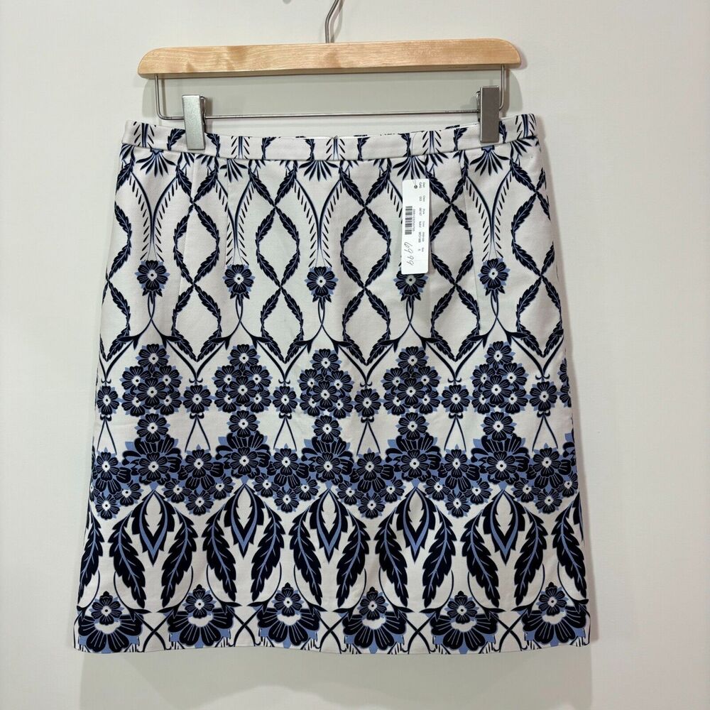 J Crew Floral Navy White Floral Mini Pencil Skirt Sz 6 Career Office Feminine